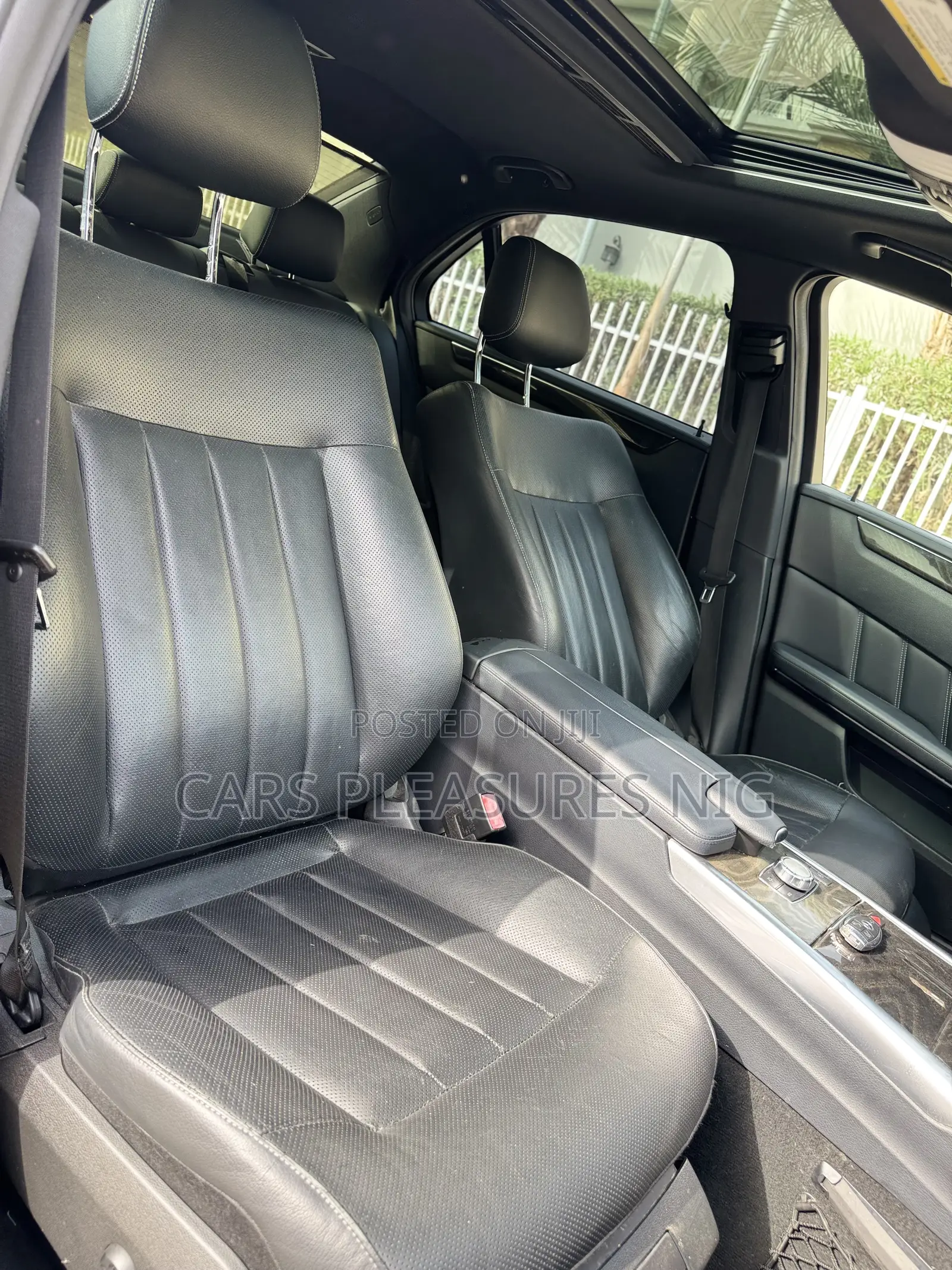 Mercedes-Benz E400 2015 Black