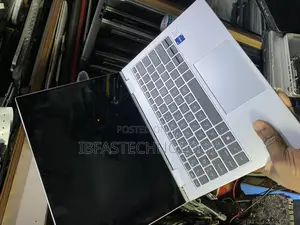 Laptop HP Elite x360 830 G10 32GB Intel Core i7 SSD 512GB