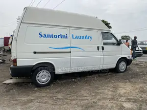 Volkswagen Transporter 2003 White