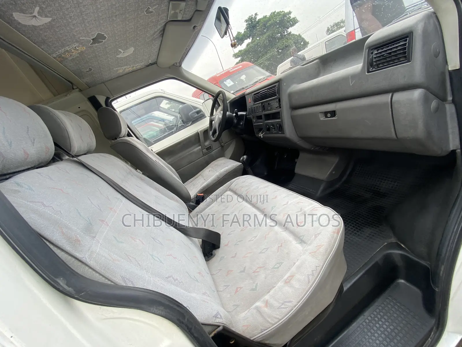 Volkswagen Transporter 2003 White