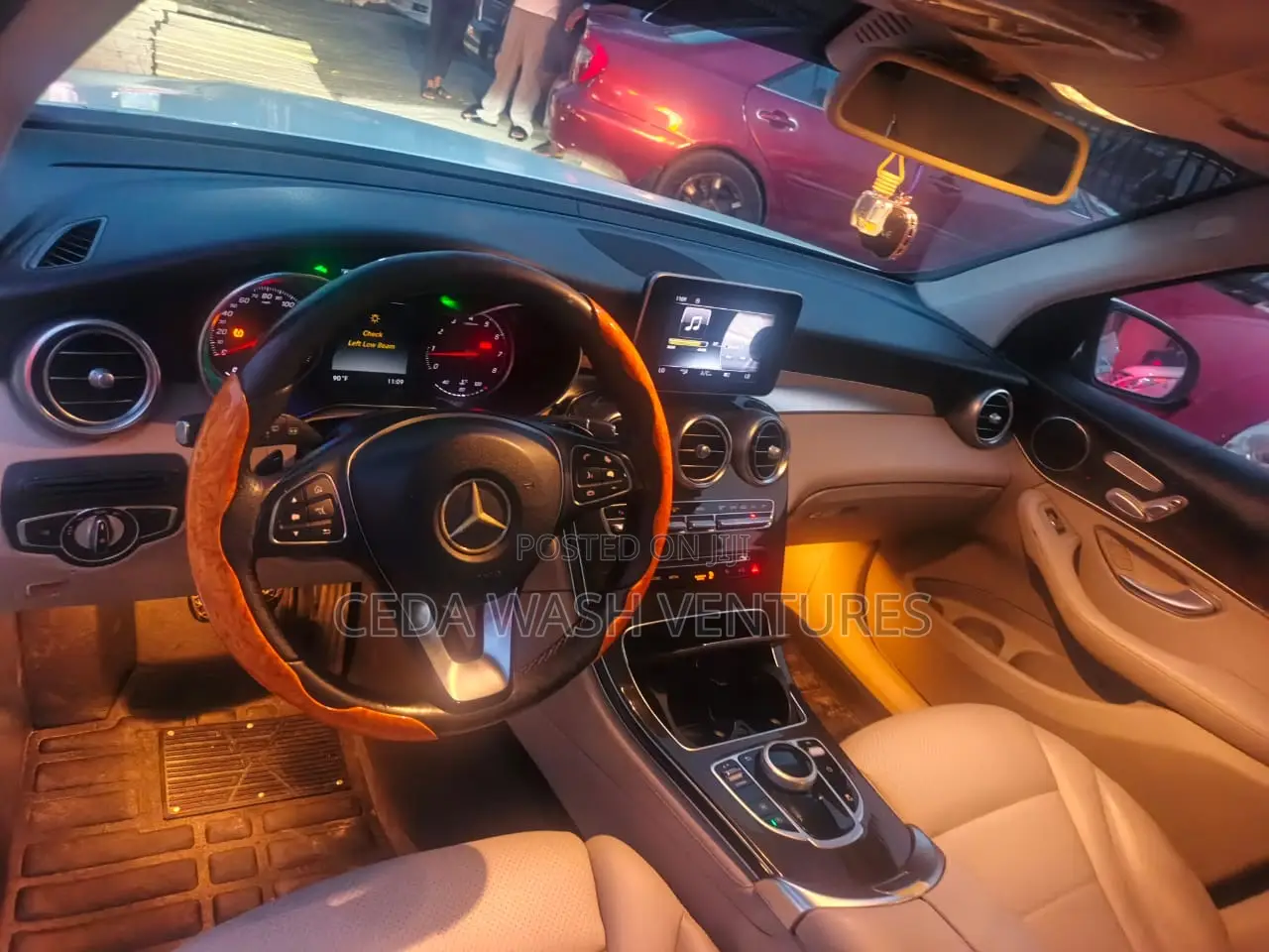 Mercedes-Benz GLC-Class 2017 White