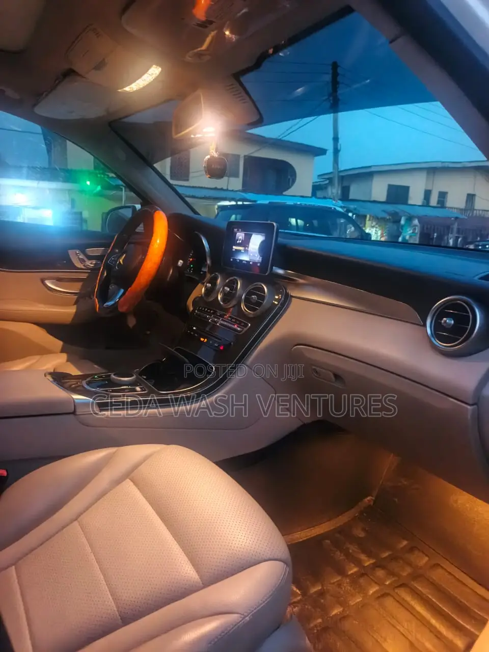 Mercedes-Benz GLC-Class 2017 White