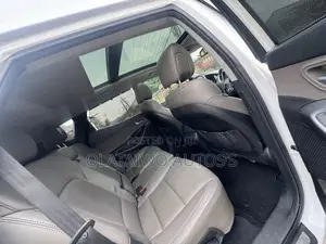 Hyundai Santa Fe Sport 2.0T 2013 White