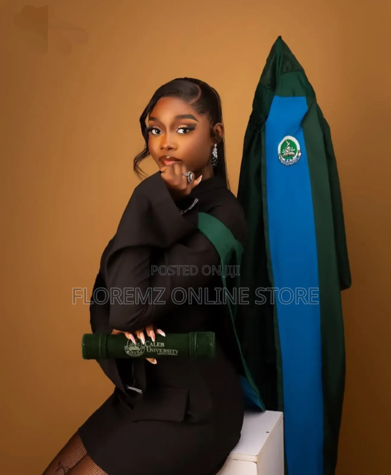 Caleb Graduation / Convocation Gown – Rental