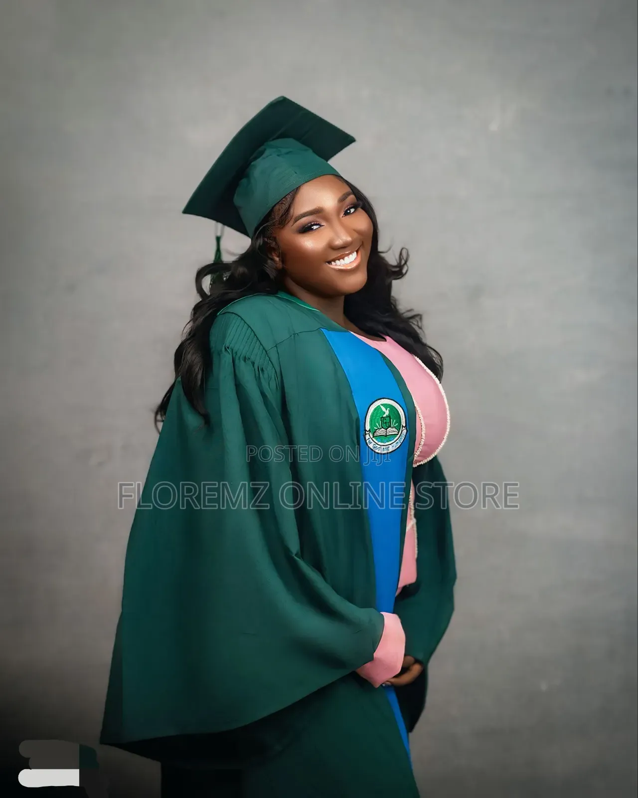 Caleb Graduation / Convocation Gown – Rental