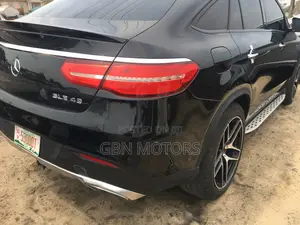 Mercedes-Benz GLE-Class 2016 Black