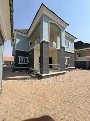 5bdrm Duplex in Standard Estate, Galadimawa for rent