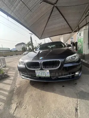BMW 528i 2013 Gray