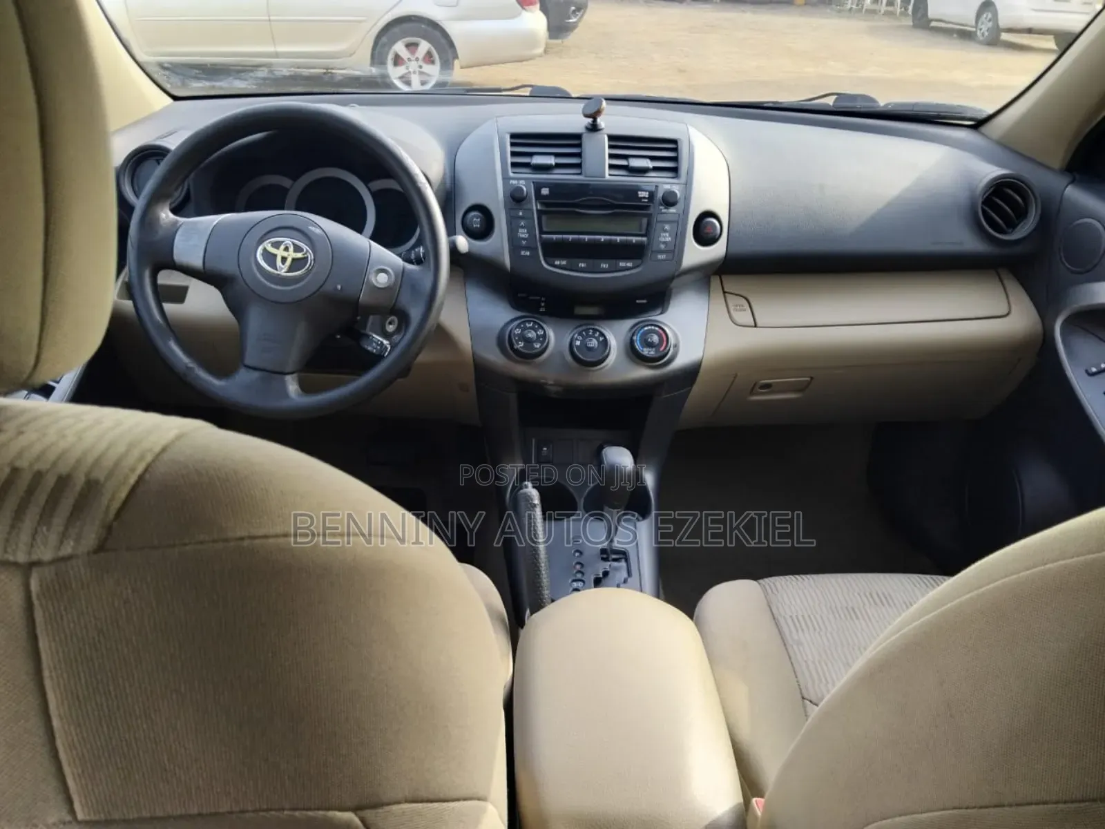 Toyota RAV4 2010 Gray
