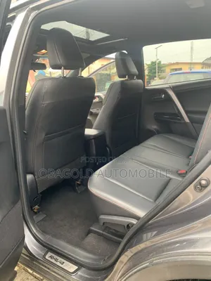 Toyota RAV4 SE AWD (2.5L 4cyl 6A) 2016 Gray