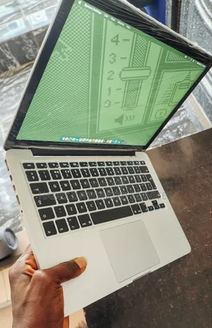 Laptop Apple MacBook Pro 2015 8GB Intel Core i5 SSD 256GB