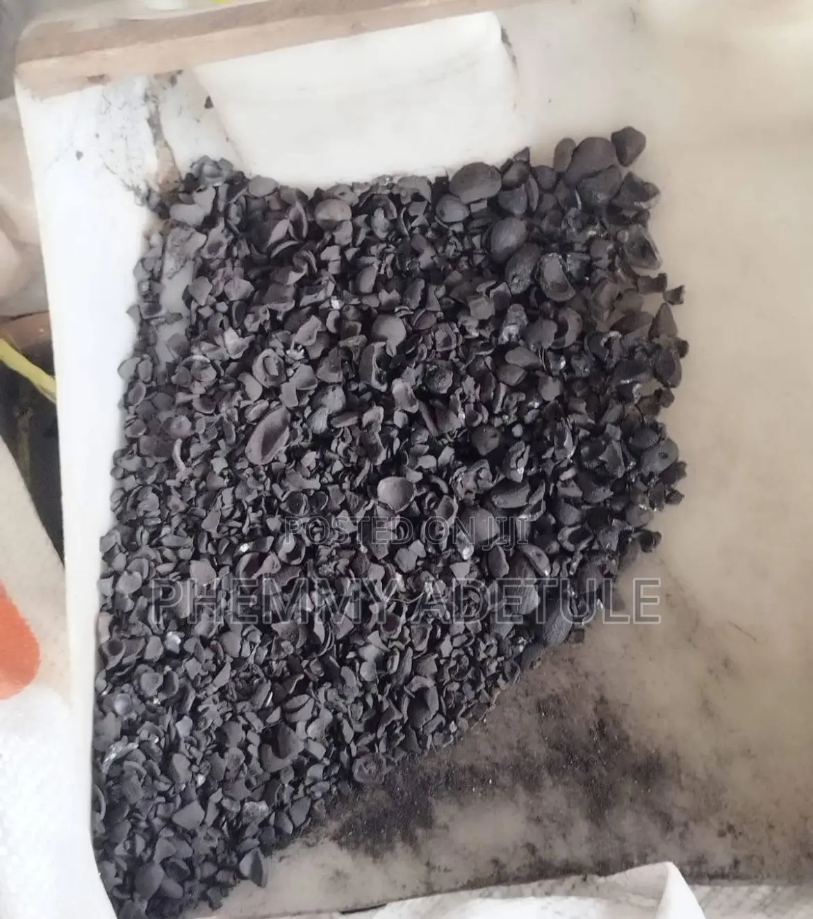 Palm Kernel Shell Charcoal (Carbonized)