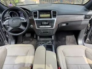 Mercedes-Benz M Class ML 350 4Matic 2012 Gray