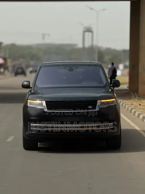 Land Rover Range Rover Vogue 2024 Black