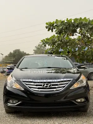 Hyundai Sonata Limited Sedan FWD (2.4L 4cyl 6A) 2013 Black