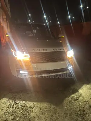 Land Rover Range Rover Vogue 2014 White