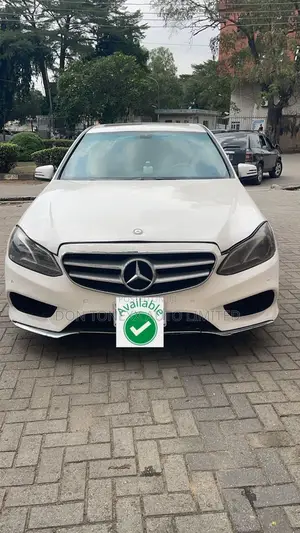 Mercedes-Benz E350 Base 4Matic Sedan AWD (3.5L 6cyl 7A) 2016 White