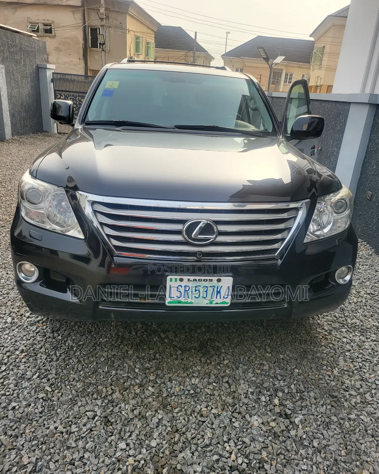 Lexus LX 570 2011 Black