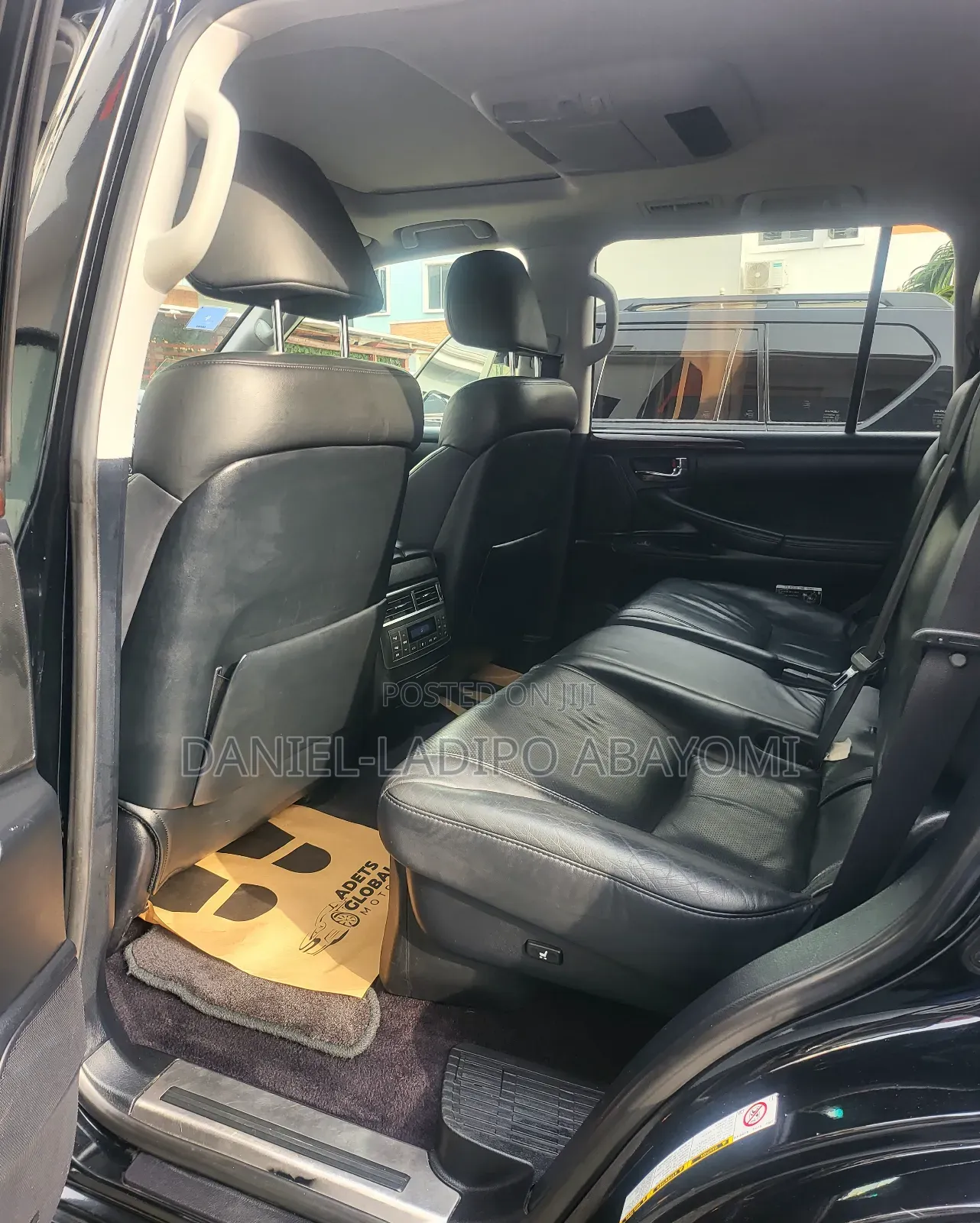 Lexus LX 570 2011 Black