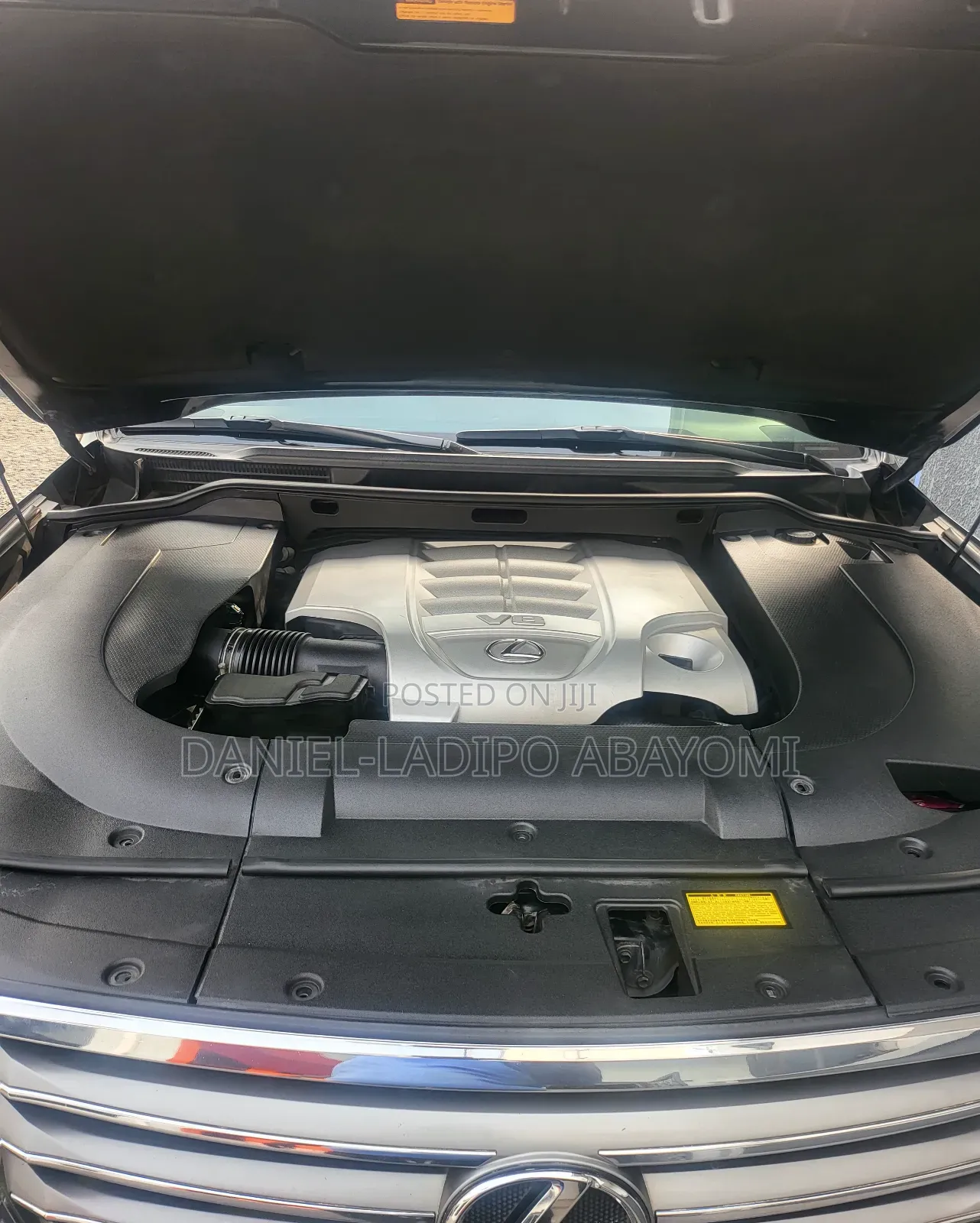 Lexus LX 570 2011 Black