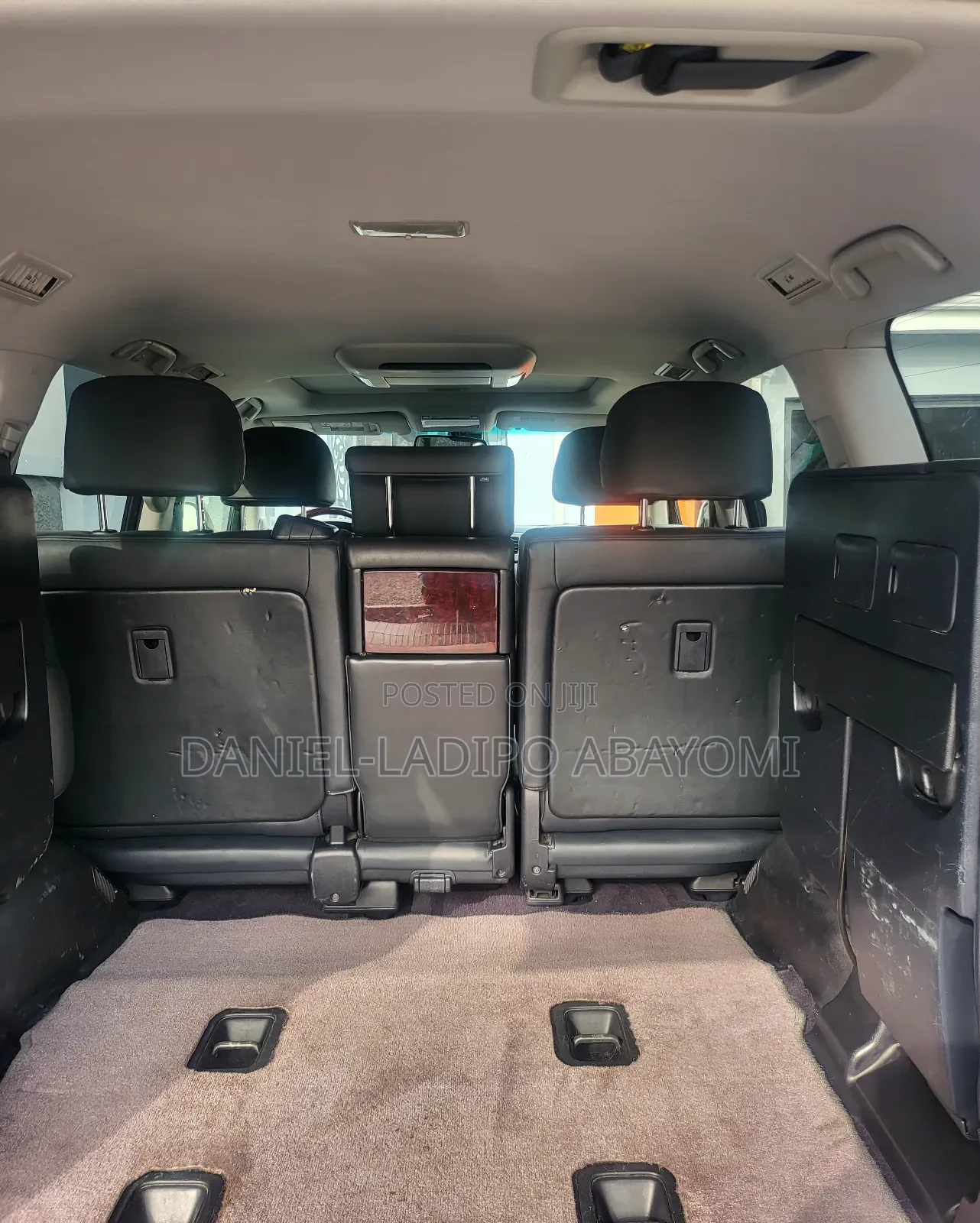 Lexus LX 570 2011 Black
