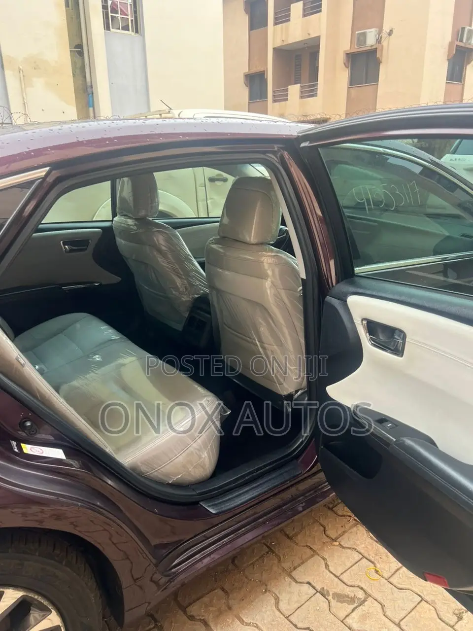 Toyota Avalon XLE Premium Sedan FWD (3.5L 6cyl 6A) 2017 Red