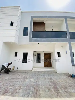 4bdrm Townhouse/Terrace in Ajah for sale