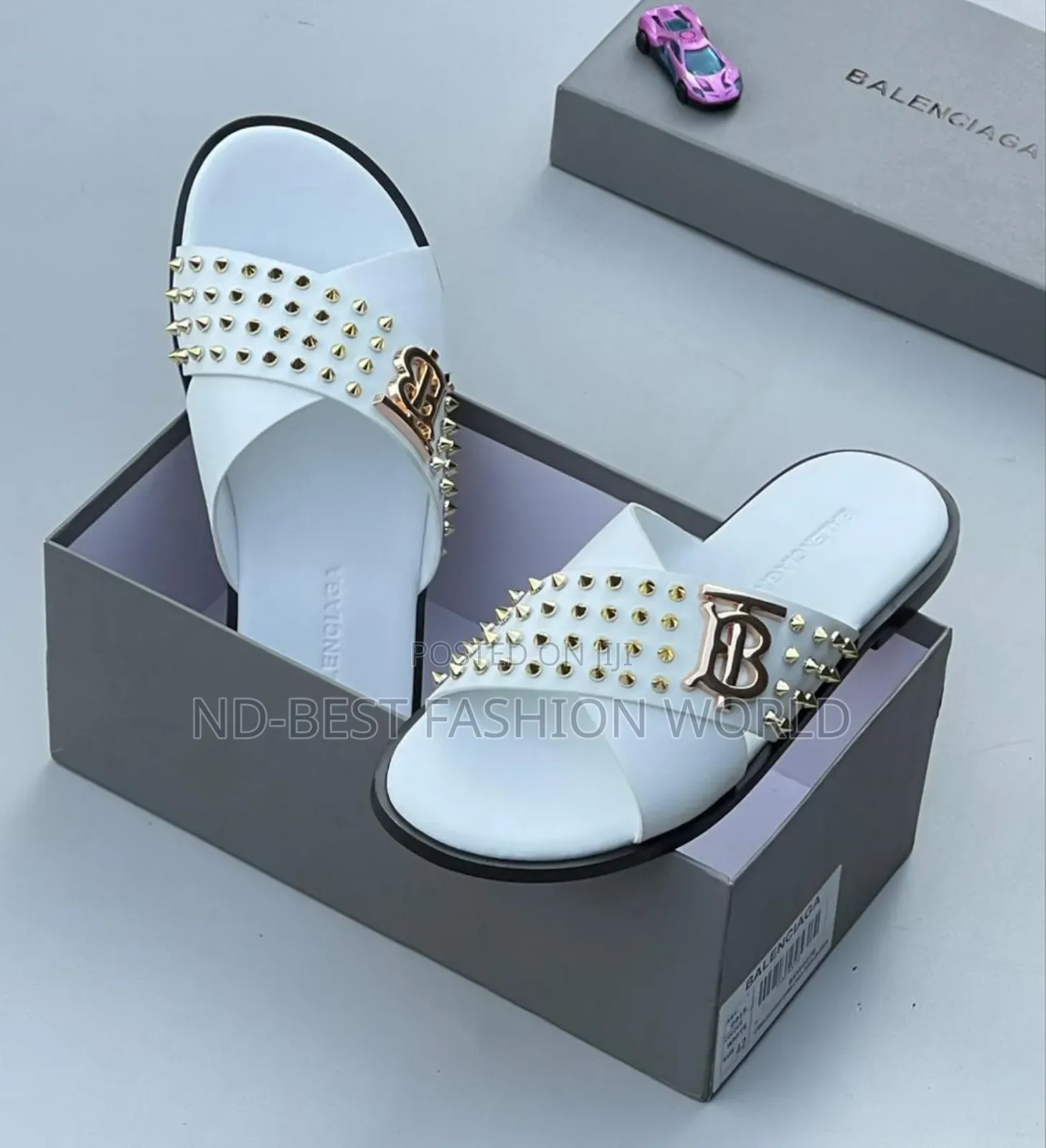 Quality White Slippers