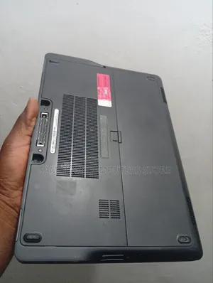 Laptop Dell Latitude E7240 8GB Intel Core i5 SSD 256GB