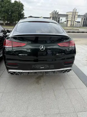 Mercedes-Benz GLE-Class 2022 Green