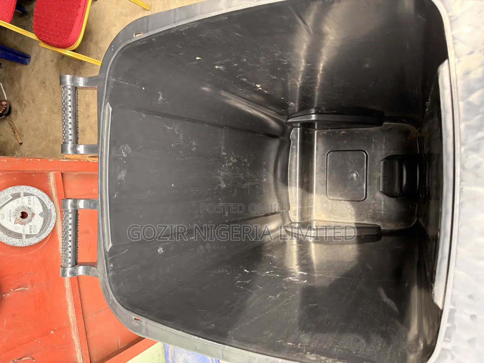 Dust Bin/Waste Bin 240litres
