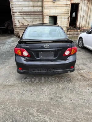 Toyota Corolla 2010 Black