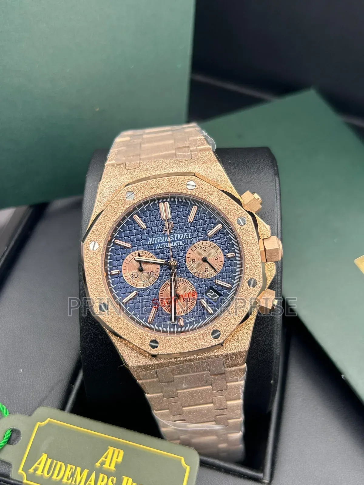 Patek Philippe Semi Chronograph 
P