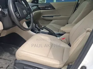 Honda Accord EX-L V-6 4dr Sedan FWD (3.5L 6cyl 6A) 2016 White