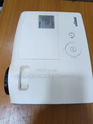 Vivitek D554 3000 Lumens Svga Multimedia Projector