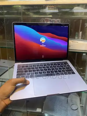 Laptop Apple MacBook Pro 2016 8GB Intel Core i5 SSD 256GB