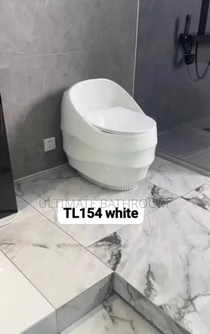 Executive White Watercloset