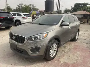 Kia Sorento 4dr SUV 2016 Brown