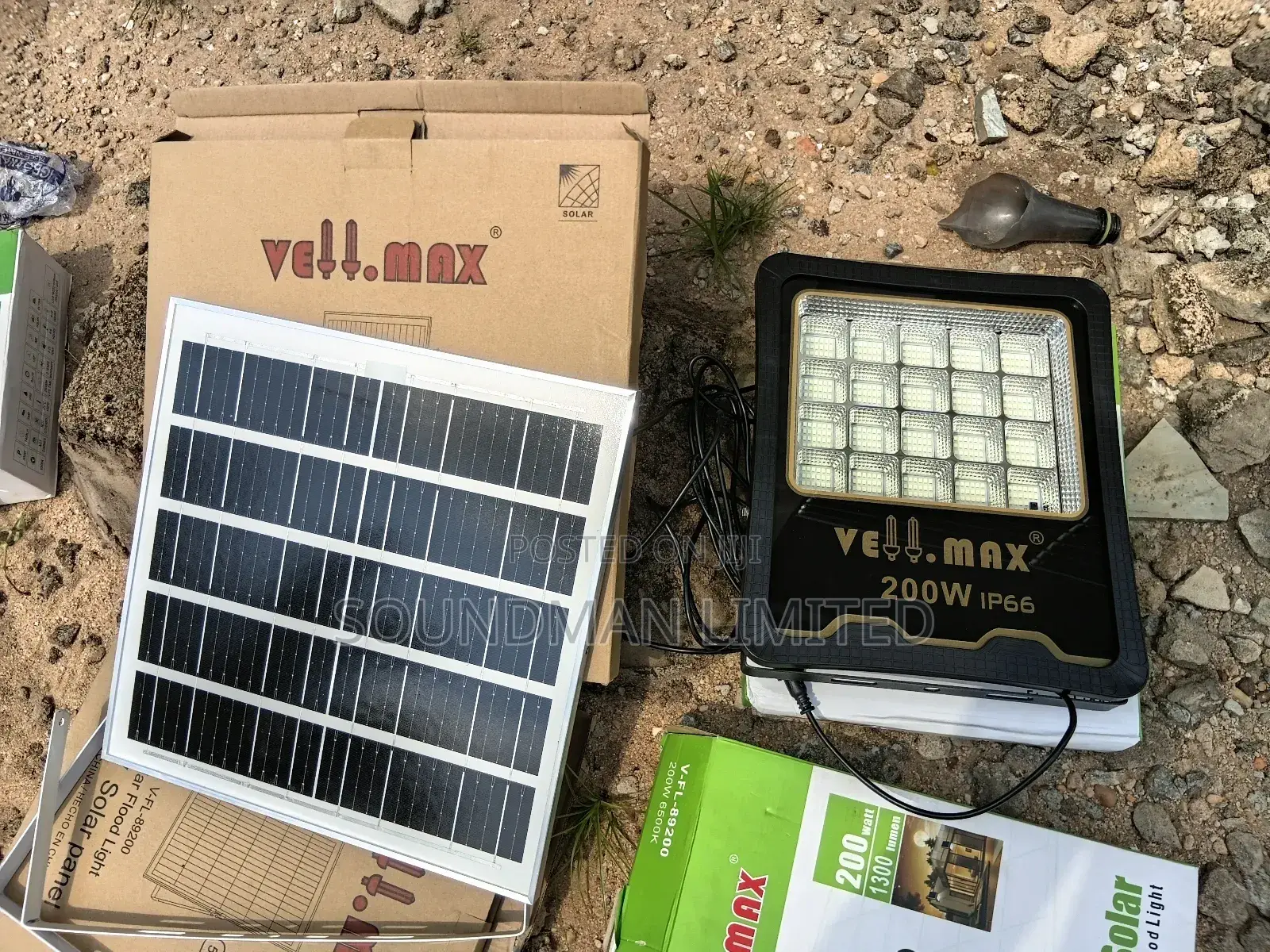 Vellmax 200w Solar Led Floodlight With Solar Panel