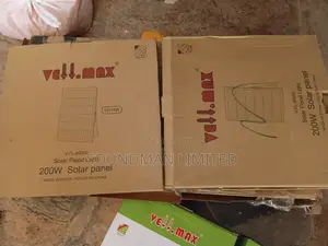 Vellmax 200w Solar Led Floodlight With Solar Panel