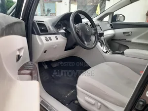 Toyota Venza V6 2011 Black