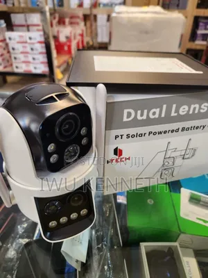 Uboxpro Dual Lens. Pt Solar Powered Battery Camera