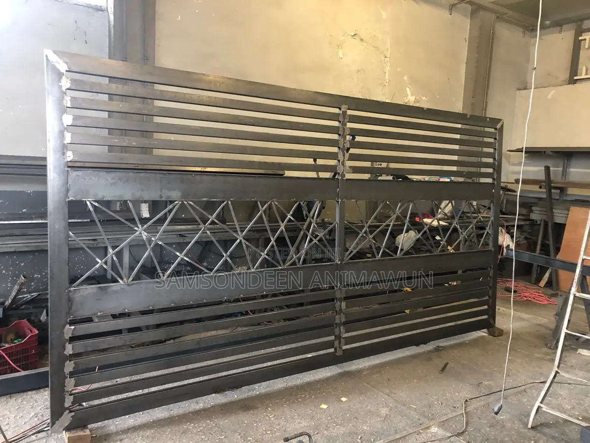 Heavy-duty Compound Gate Construction