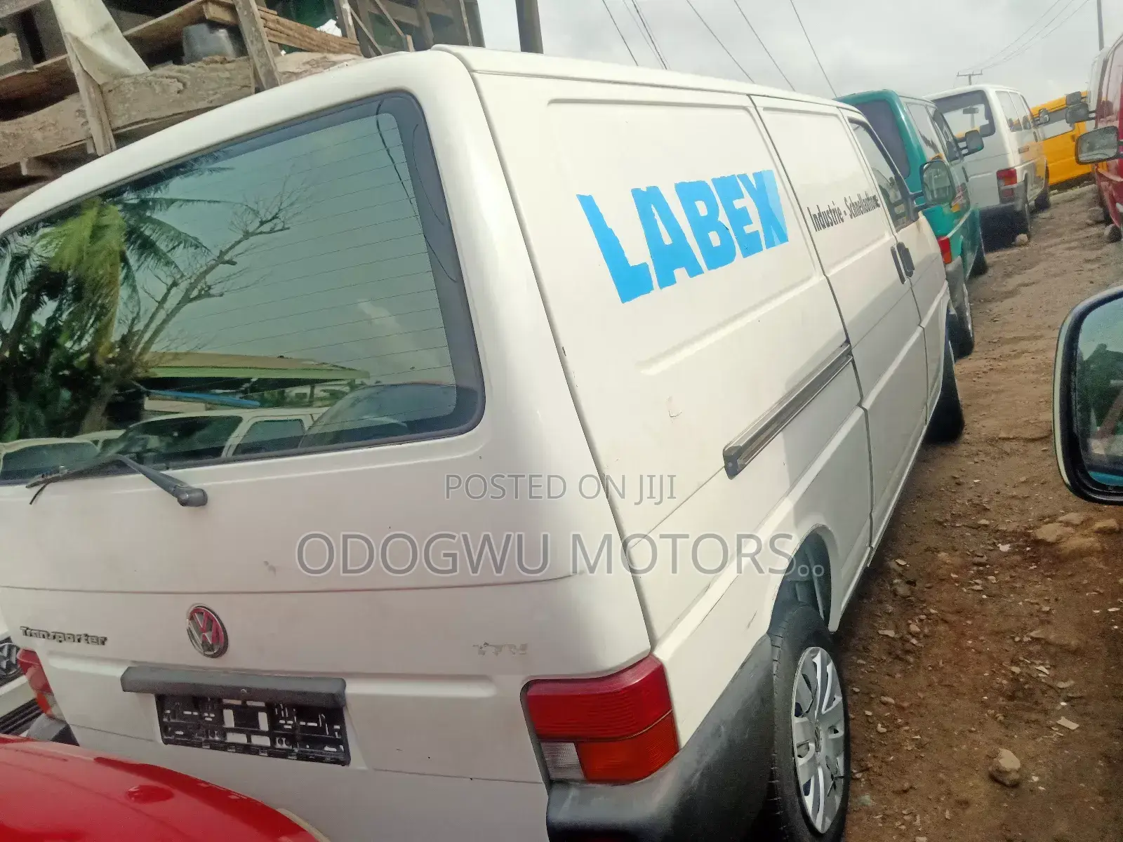 Volkswagen Transporter 2000 White