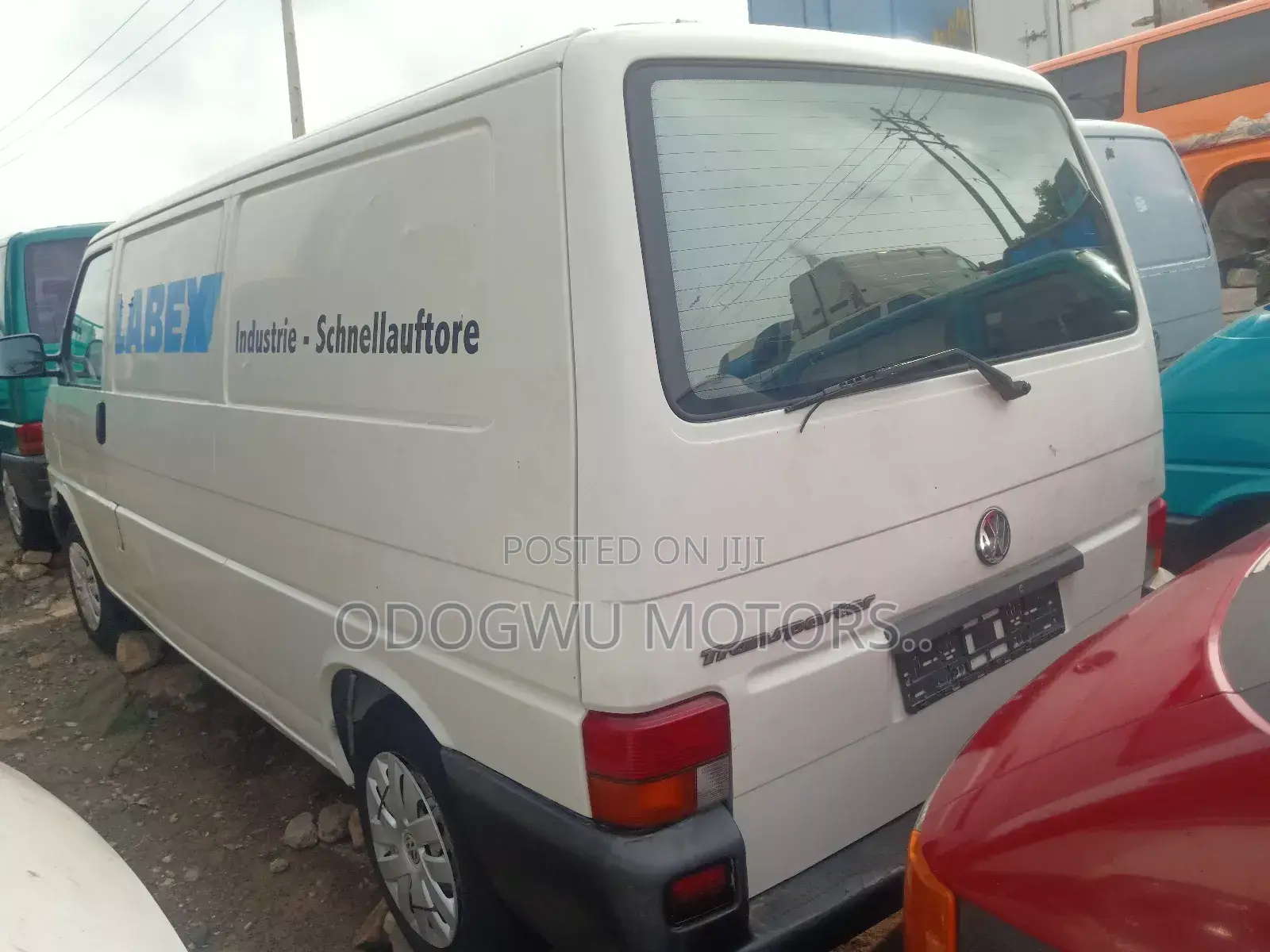 Volkswagen Transporter 2000 White