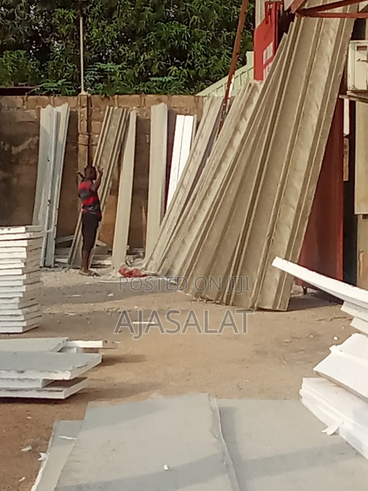 Polystyrene Board and Parapet
