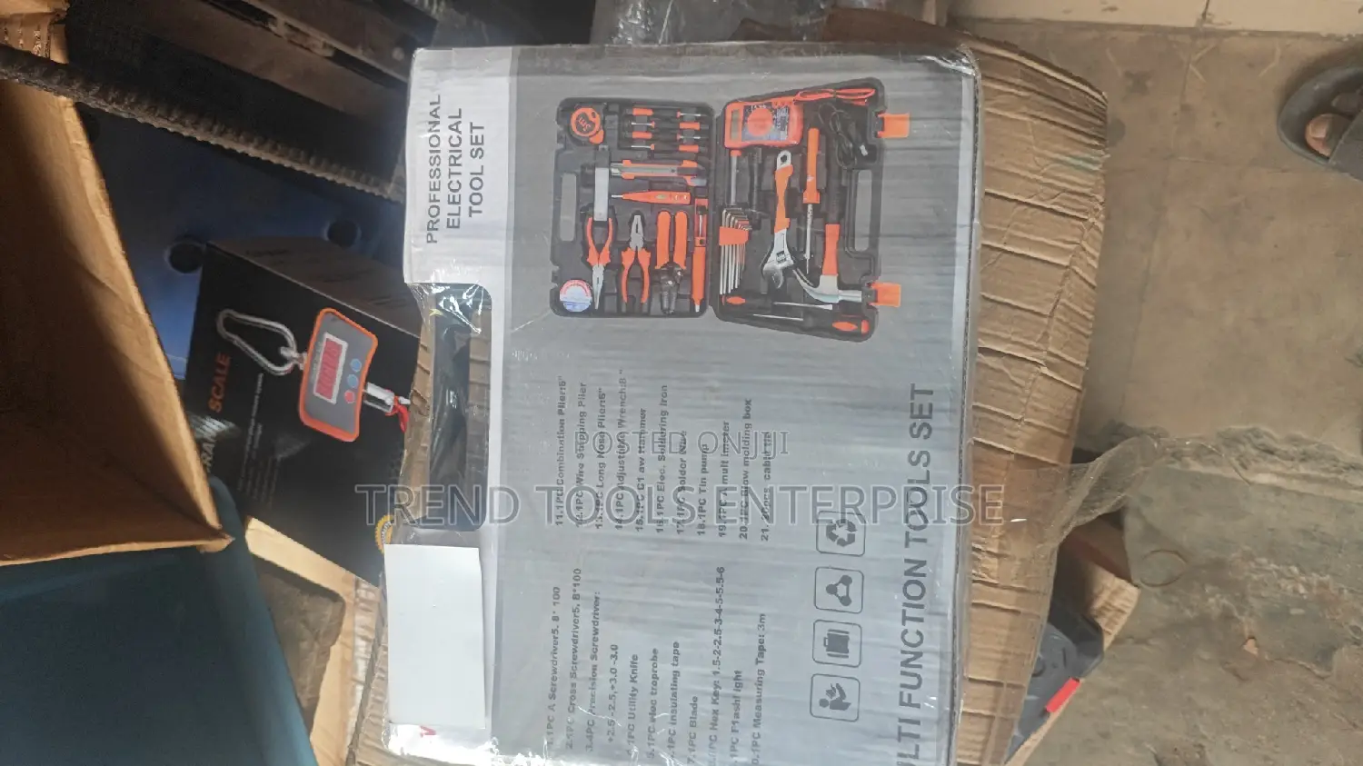 35pcs Electrian Tools Box