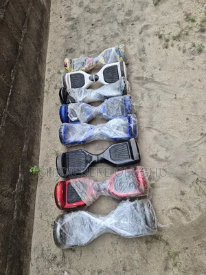 Big Electric Hoverboard Foreign Used (Battery Needs Boosting)