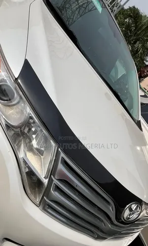 Toyota Venza V6 AWD 2010 White