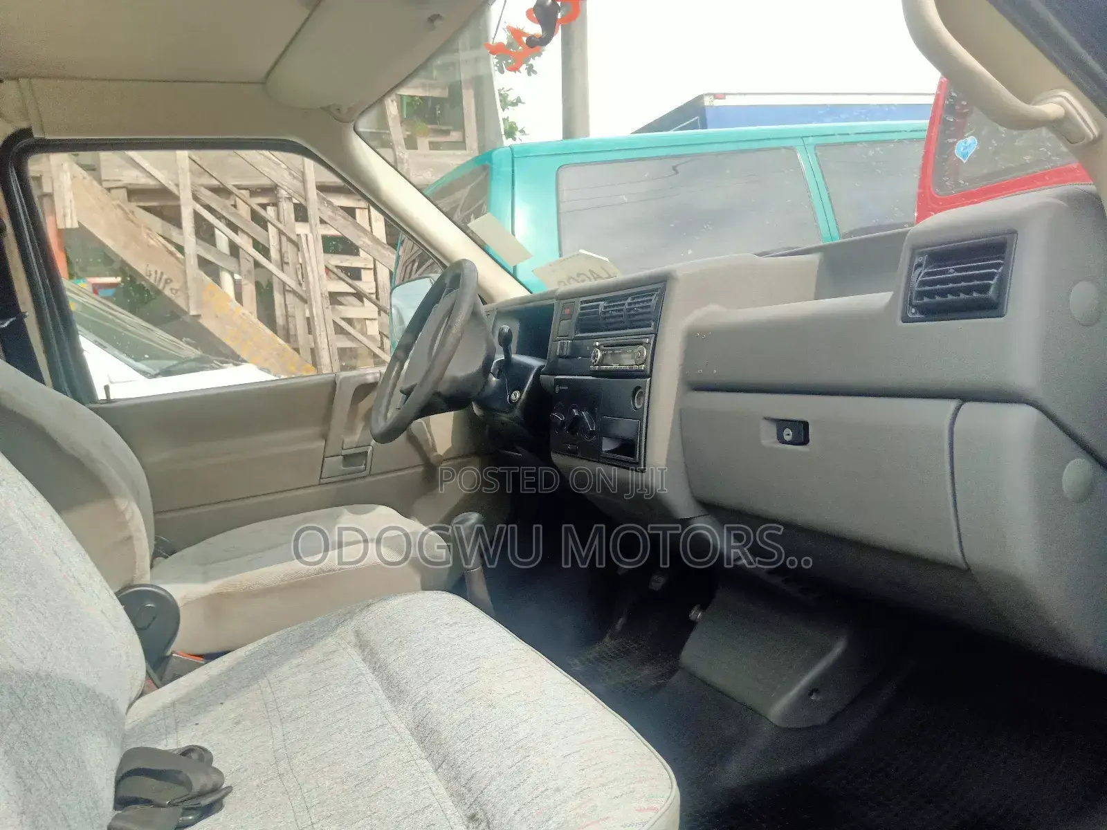 Volkswagen Transporter 2000 Blue